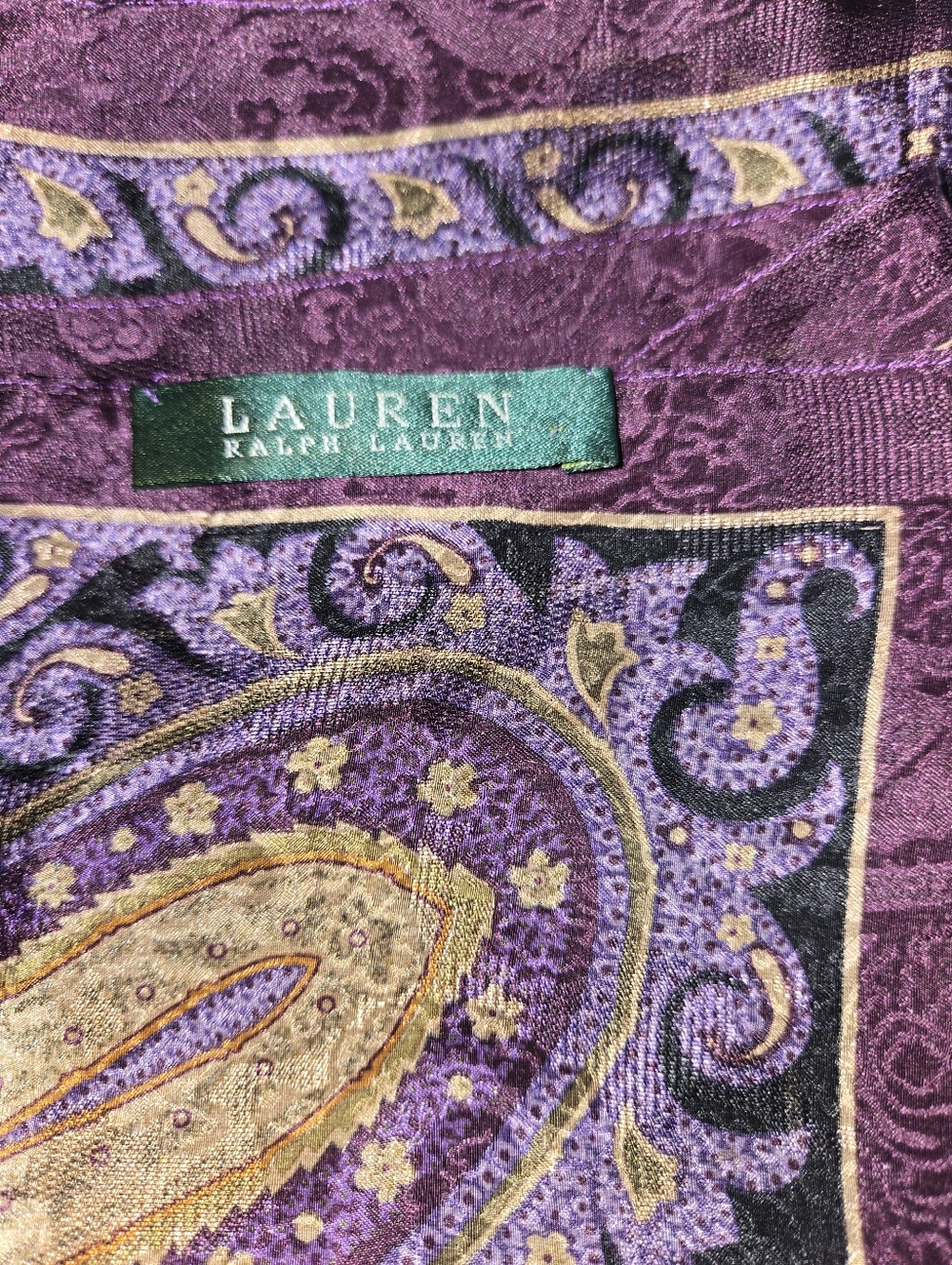 Ralph Lauren Purple Silk Scarf Paisley Oblong Plum Lavender Gold Classic - Picture 2 of 3